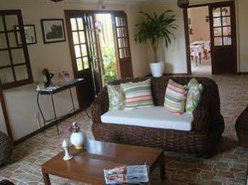 Guest house Aleluia House 2*
